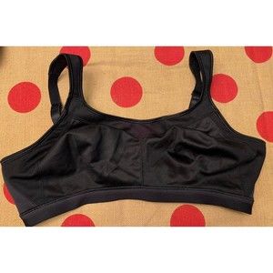 NWOT Playtex Black No Underwire Full Coverage Bra Never Worn Comfortable Siz 42D